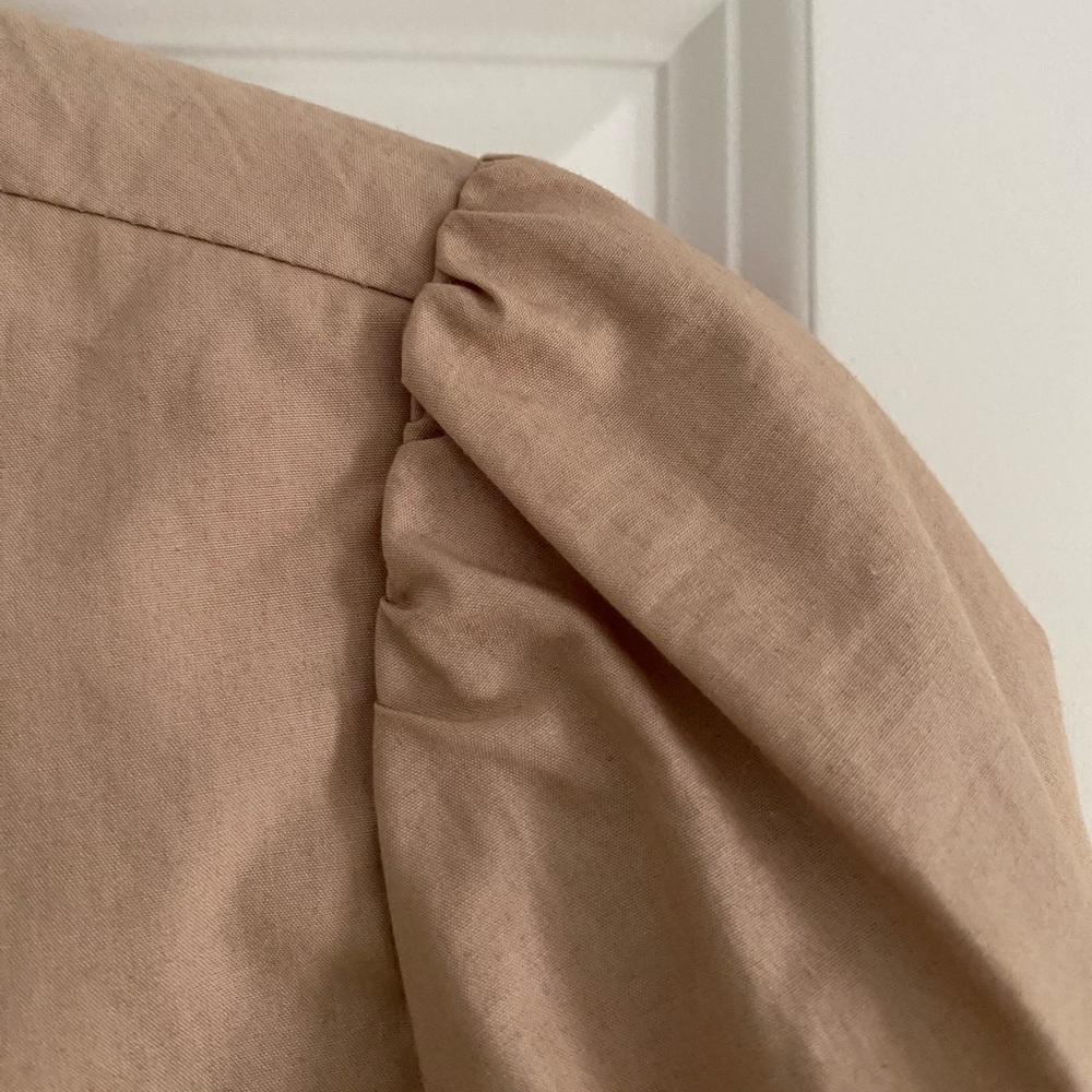 - Priorities Jacket - Picture 5 of 6